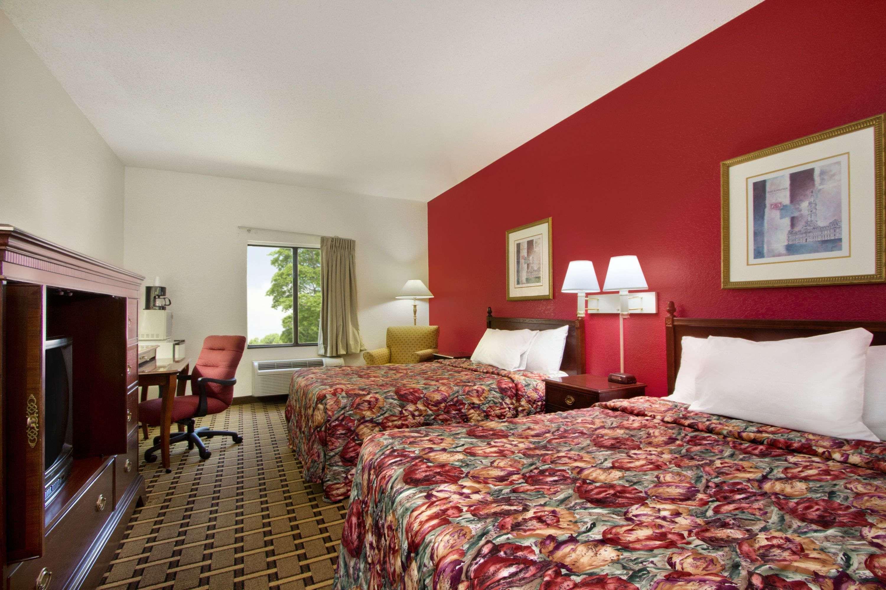 Days Inn By Wyndham Mauldin/Greenville Exteriör bild