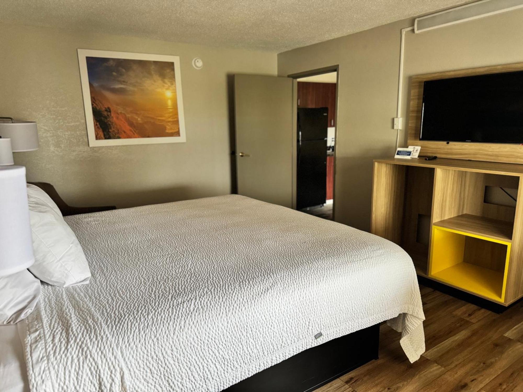 Days Inn By Wyndham Mauldin/Greenville Exteriör bild