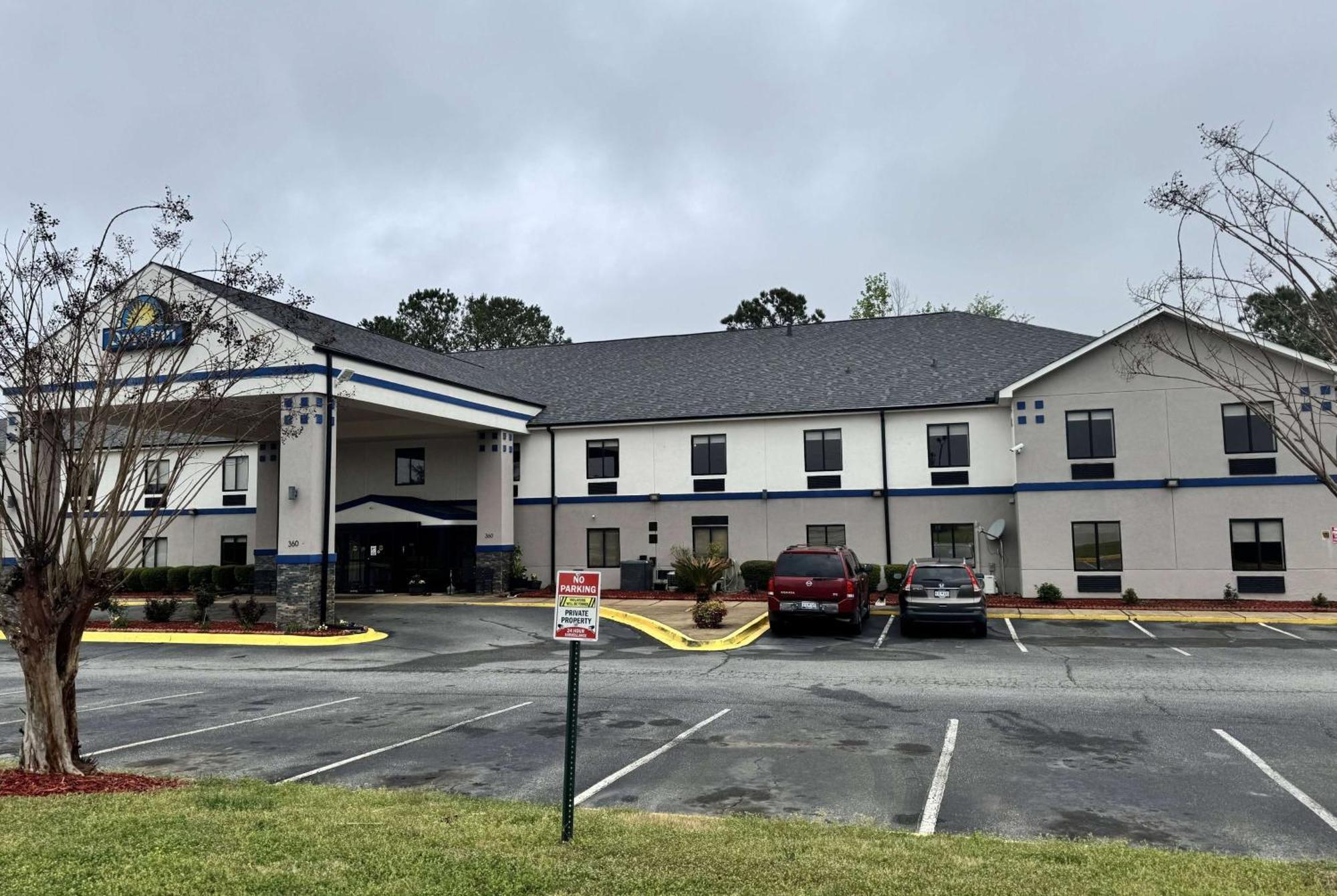 Days Inn By Wyndham Mauldin/Greenville Exteriör bild